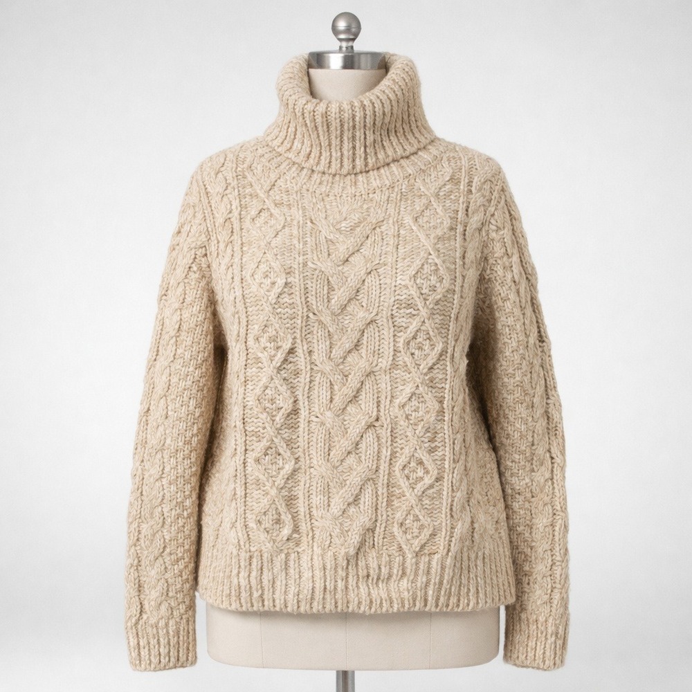 Banana Republic Turtle Neck Fisherman Heavy‎ Sweater Cable Knit Oatmeal HYGGE